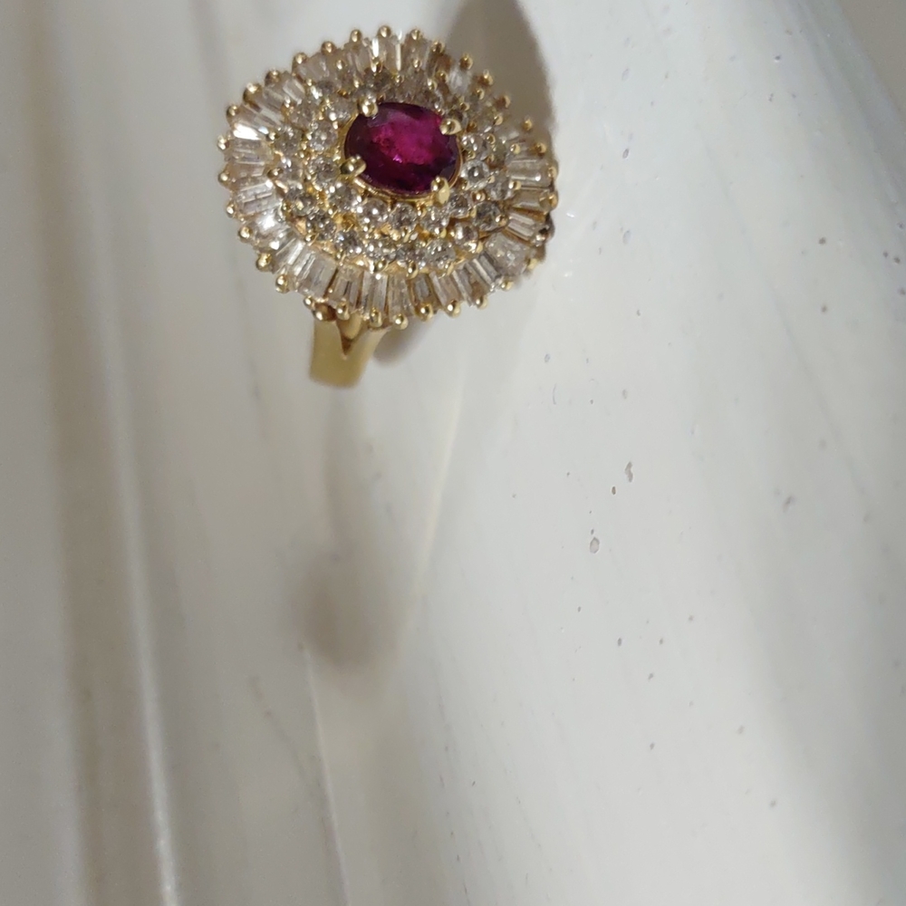 Ruby and diamond ring 14k yellow gold, ballerina from the 1990s - Picture 8 of 12